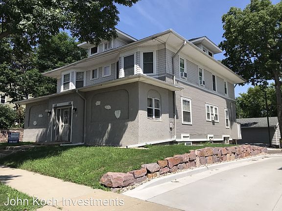 3rd image of 516 W 8th St Unit 6-06