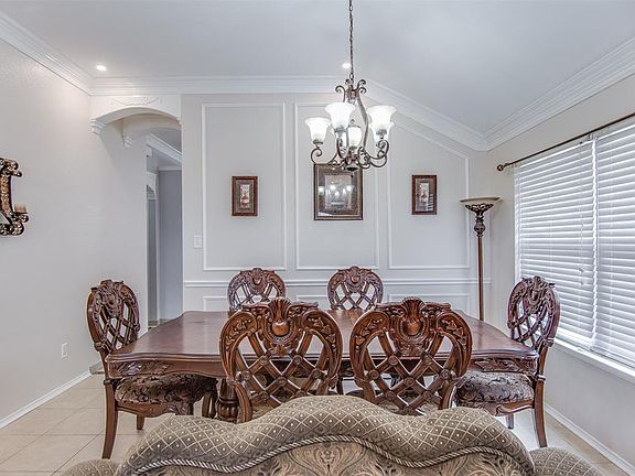 5th image of 6725 Waterlilly Dr