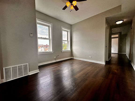 2nd image of 3402 S Lituanica Ave #3R