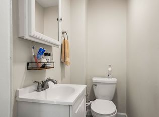13 Knowlton St #2A, Boston, MA 02127
