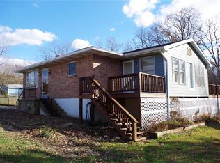 98 Mocking Bird Ln, Hawk point, MO 63349