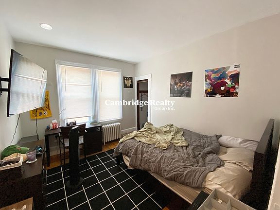 4th image of 45 Cherokee St #3R
