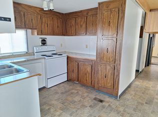 2903 NE Riverside Ave SPACE 15, Pendleton, OR 97801