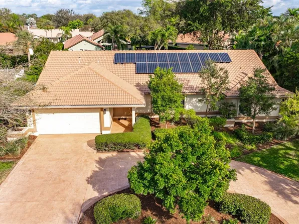 5325 NW 84th Way, Coral Springs, FL 33067