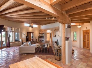 118 Principe De Paz, Santa Fe, NM 87508