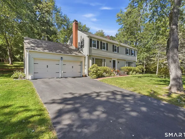 5 Dominique Lane, Simsbury, CT 06070