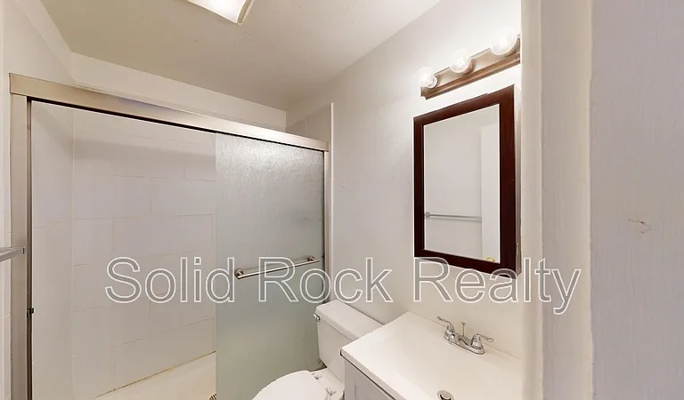 513 W Uintah St #1 — Photo 13