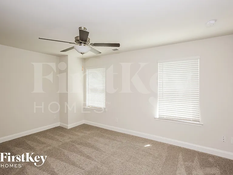 2019 Cypress Village Dr NW — Photo 8