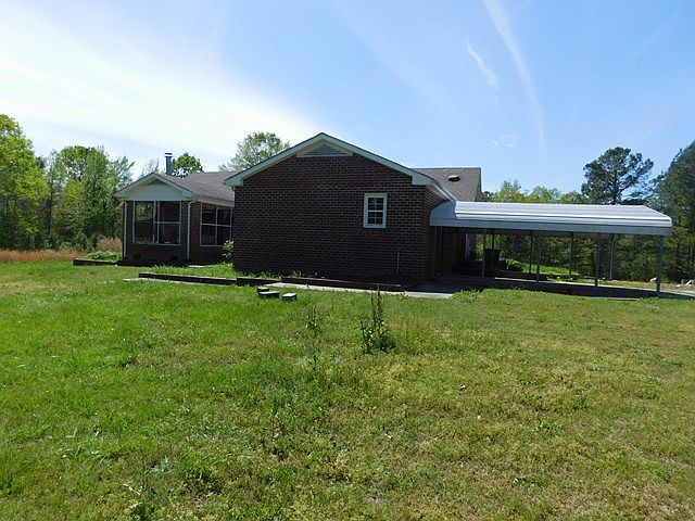 2nd image of 144 Bowser Ln