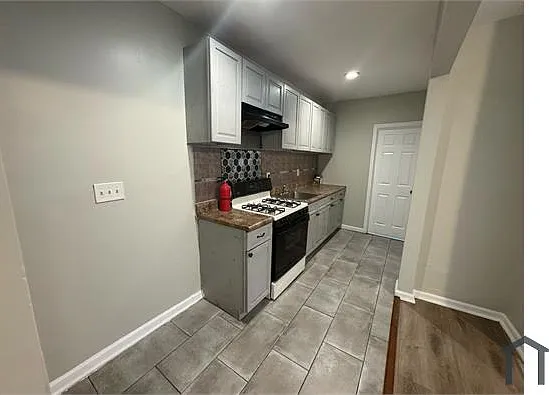29 Taylor St #2 — Photo 1