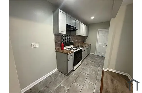 29 Taylor St #2 Photo 1