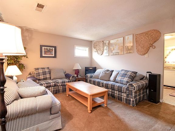 2nd image of 421 Larkwood Dr
