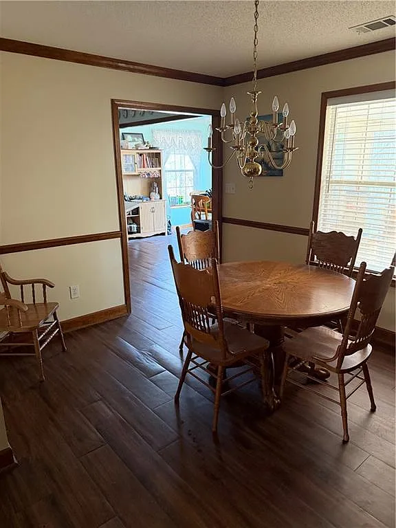 1 bed, 1.0 bath, 1918 sqft, $850 — Photo 4