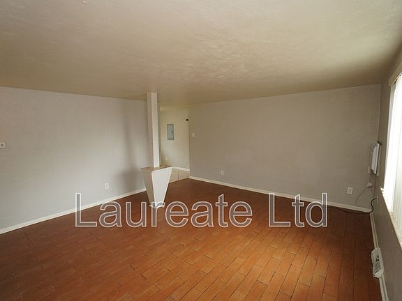 2nd image of 673 Miller Ct