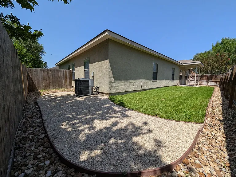 236 Anne Louise Dr #A — Photo 23