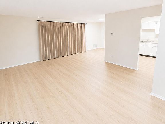 4th image of 120 Dumbarton Hill Ct