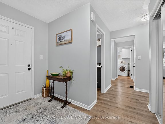 3rd image of 160 Vansickle Rd