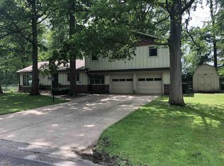 926 E 53rd St, Marion, IN 46953