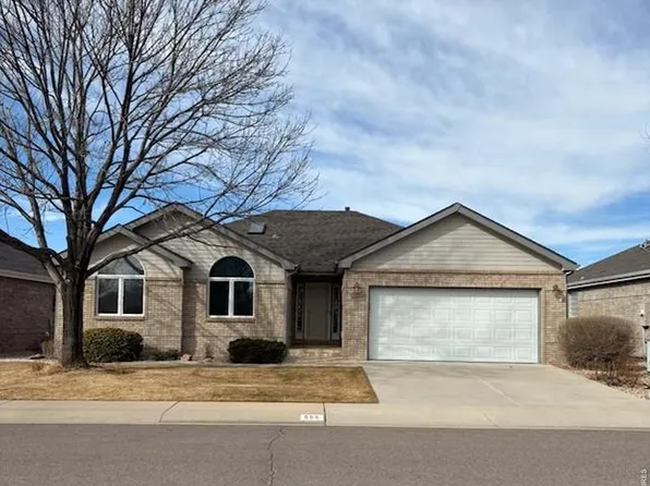 555 Trailwood Cir, Windsor, CO 80550