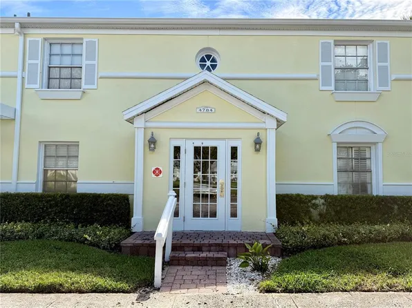 4784 BEACH DRIVE SE #B, ST PETERSBURG, FL 33705