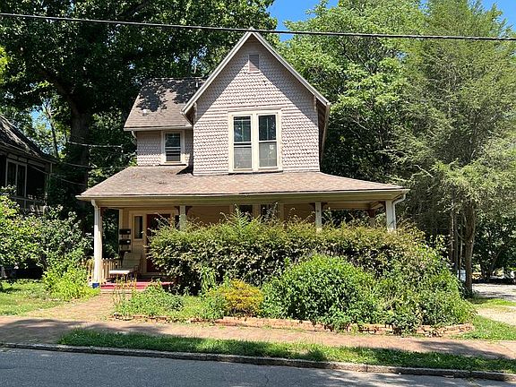2nd image of 30 Bearden Ave #1
