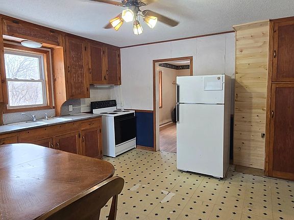 4th image of 37000 Quinlan Ave