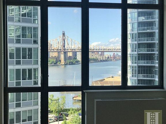 3rd image of 4610 Center Blvd APT 717