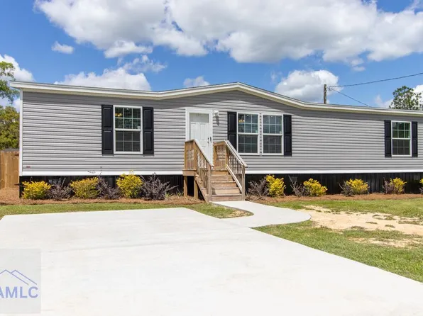 210 Gilford St, Jesup, GA 31546