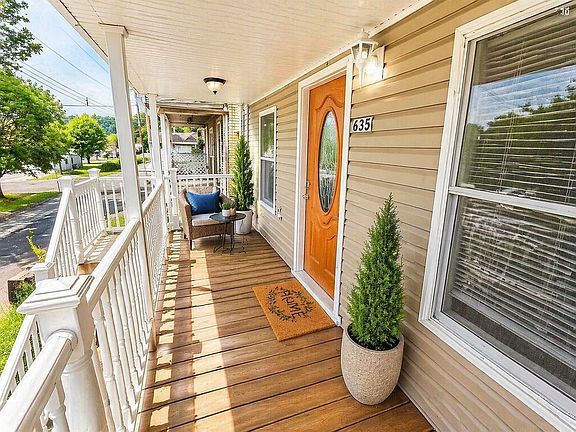 3rd image of 635 Valley St #2