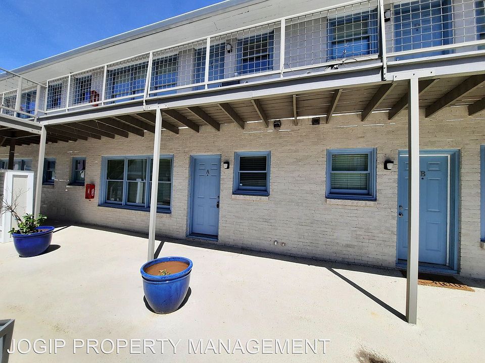 1st image of 4926 San Jacinto St #28A