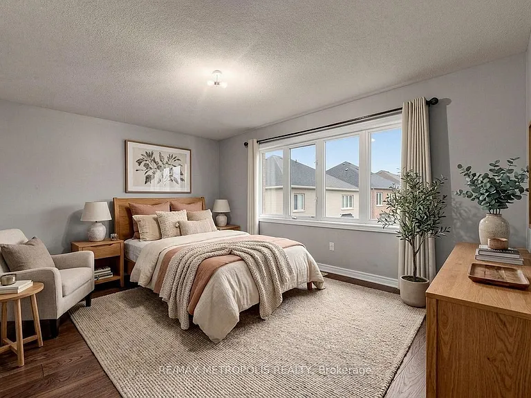 138 Yakefarm Blvd — Photo 14