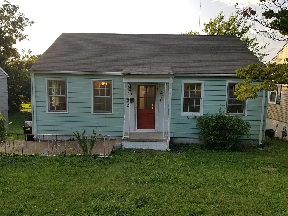 429 E Columbia Ave