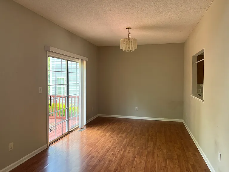 2512 Beech Gap Ct — Photo 6