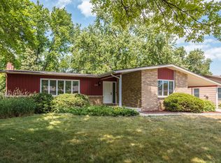 1613 Johnson St, Ames, IA 50010