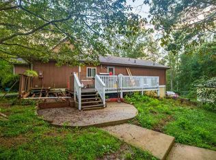 1295 Durrett Ridge Rd, Earlysville, VA 22936