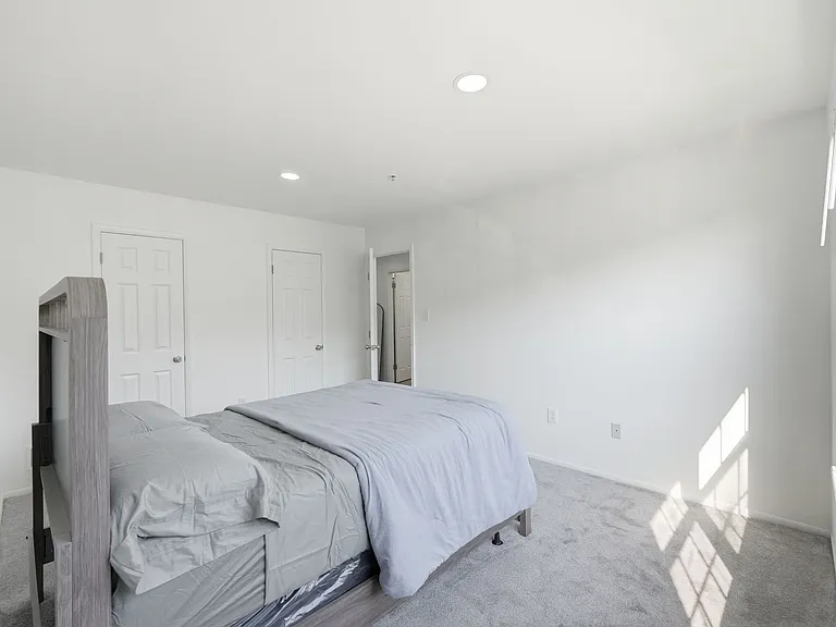 4805 Berwyn House Rd — Photo 16