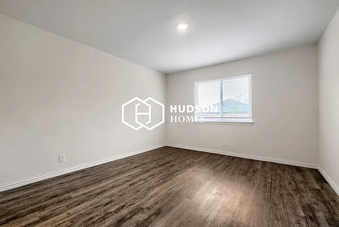 5946 Lake Superior St — Photo 7