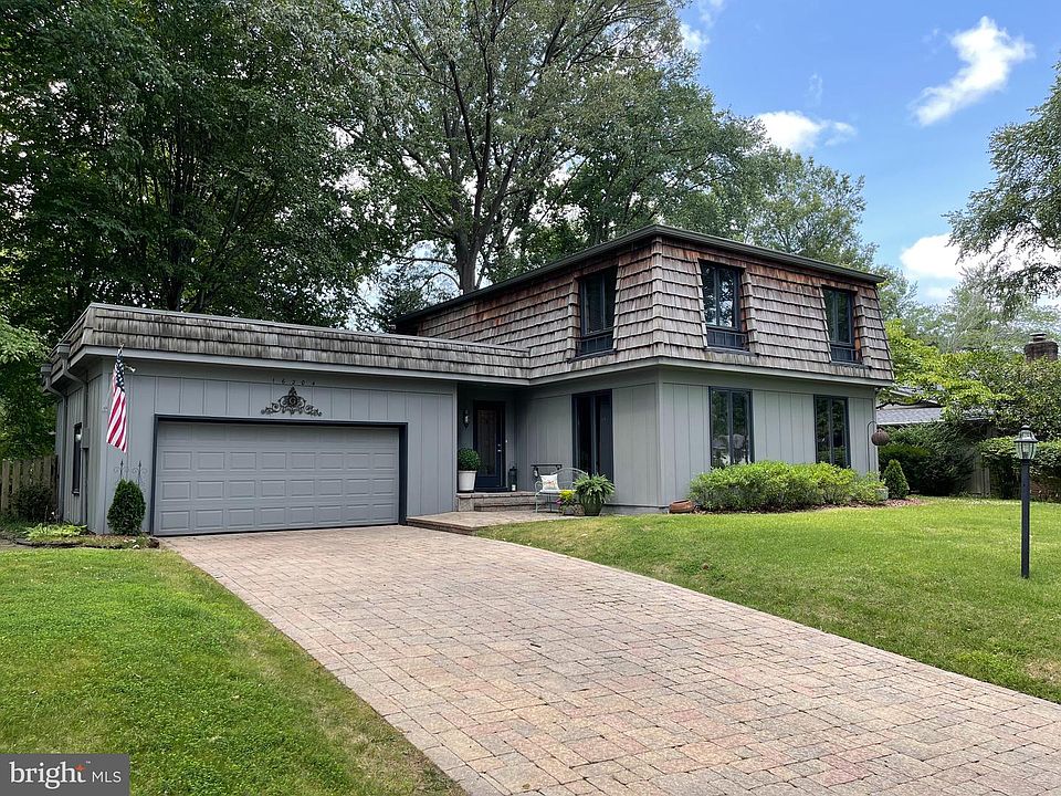 1st image of 16204 Sunny Knoll Dr