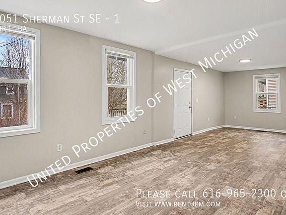 4th image of 1051 Sherman St SE #1
