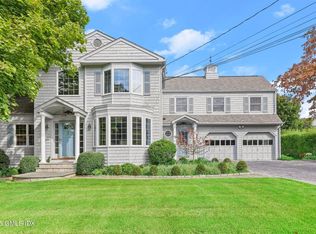 6 Echo Dr, Darien, CT 06820