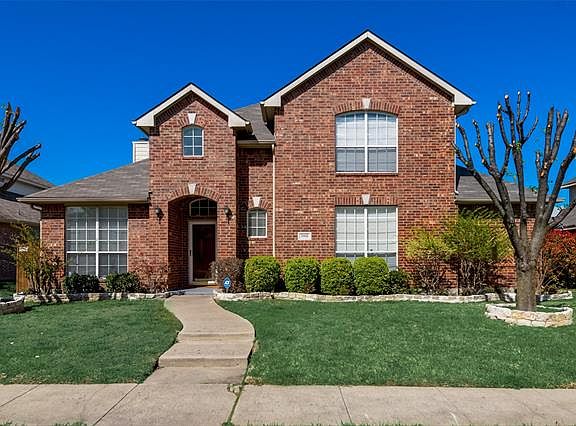 2nd image of 3005 Hamlett Ln