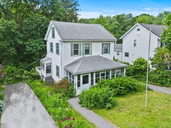 242 Lincoln St, Lexington, MA 02421