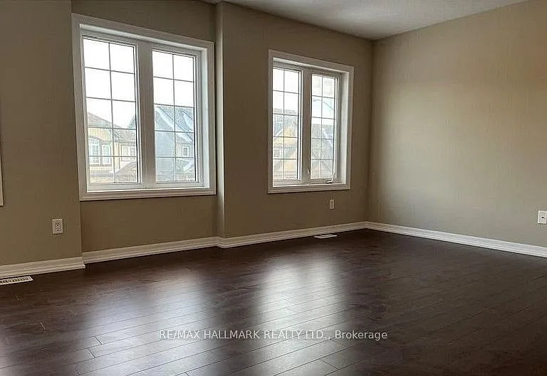 286 Buttonbush St #MAIN — Photo 2