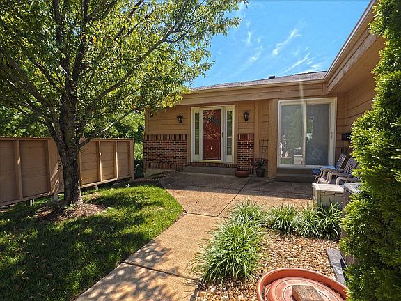 2nd image of 1030 Claytonbrook Dr