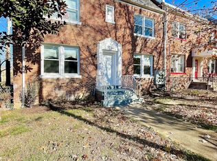 1500 V St SE APT 1, Washington, DC 20020