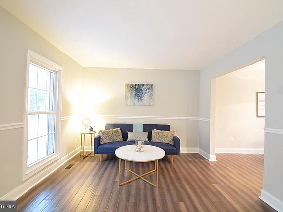 2nd image of 274 Thor Bridge Ct