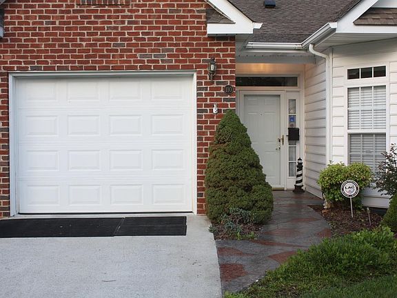 4th image of 110 Villas Way Dr
