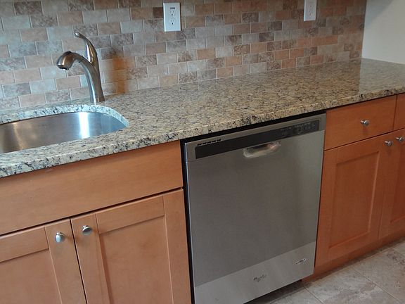 5th image of 104 Ashford Ave APT A21