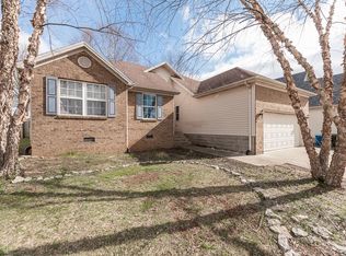 104 Lookout Ln, Georgetown, KY 40324