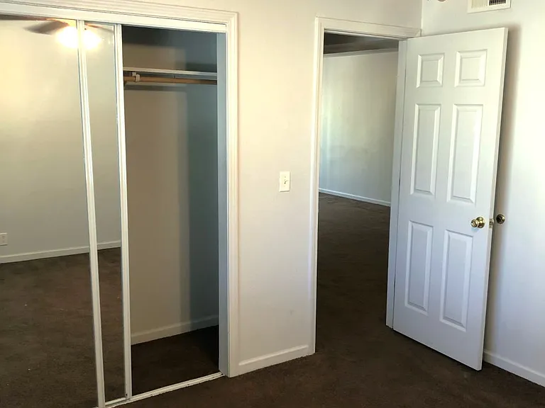 1015 Mississippi St — Photo 2